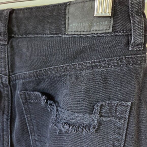 EUC AMERICAN EAGLE OUTFITTERS REAL GOOD DARK WASH DESTROYED MOM JEANS SIZE 2 - Picture 8 of 16